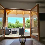 Homes Sintija بيت للعطل