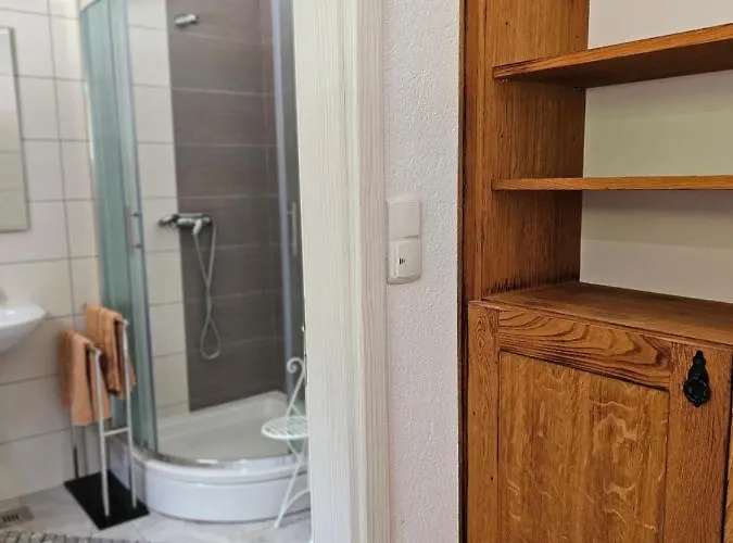 Homes Sintija Kampor