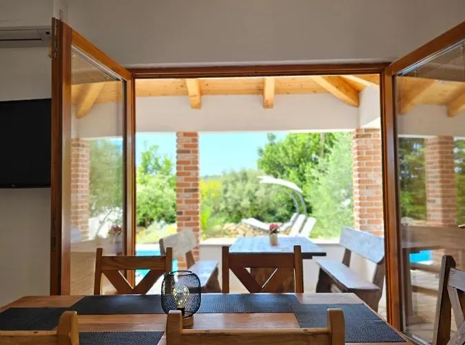 Homes Sintija