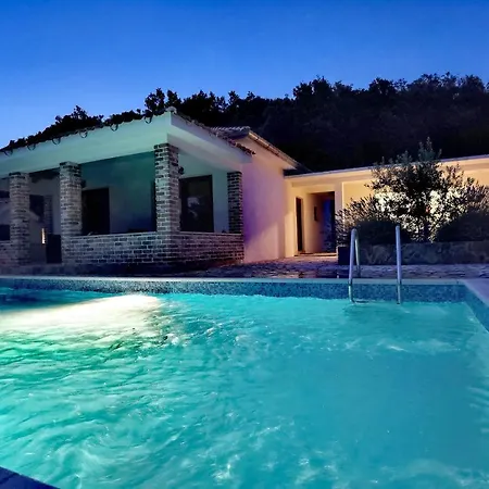 Dom wakacyjny Homes Sintija