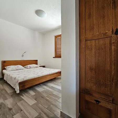 Homes Sintija Casa de Férias