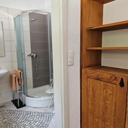 Homes Sintija Kampor