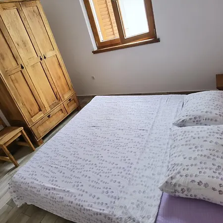 Homes Sintija * Kampor