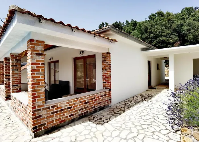 Homes Sintija