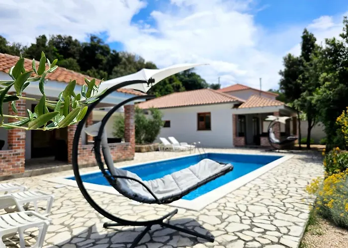 Homes Sintija *